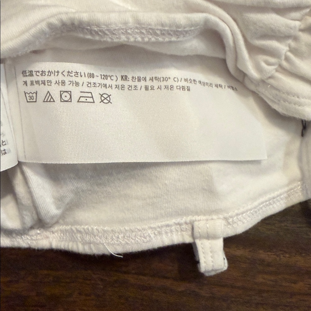 Hollister White Ruched Crop Top~Small - Picture 9 of 9